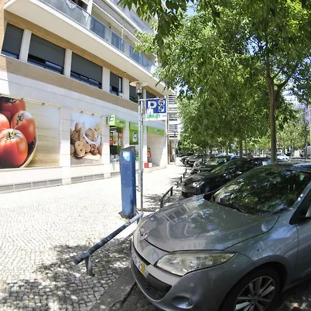 Appartement Parque Nacoes Prime 16 - 3 Quartos Lissabon
