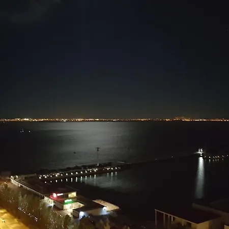 Parque Nacoes Prime 16 - 3 Quartos * Лиссабон