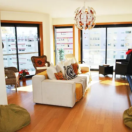 Parque Nacoes Prime 16 - 3 Quartos Апартаменты Лиссабон