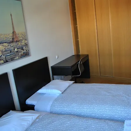 Parque Nacoes Prime 16 - 3 Quartos Апартаменти