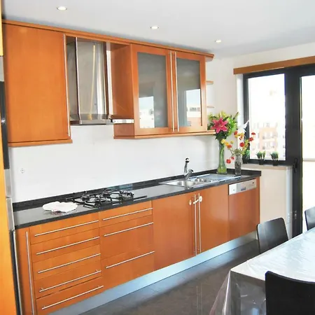 Parque Nacoes Prime 16 - 3 Quartos Лісабон