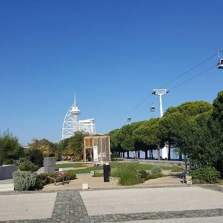 Parque Nacoes Prime 16 - 3 Quartos Апартаменти Лісабон